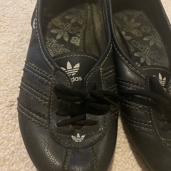 ADIDAS loafers - Picture 2 of 4